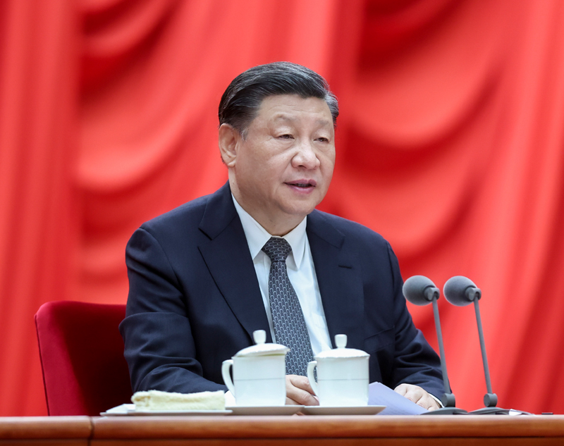 4月3日，學(xué)習(xí)貫徹習(xí)近平新時代中國特色社會主義思想主題教育工作會議在北京召開。中共中央總書記、國家主席、中央軍委主席習(xí)近平出席會議并發(fā)表重要講話。